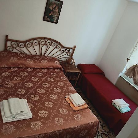 Musica E Poesia Da Battisti Ida Villa Poggio Bustone Luaran gambar