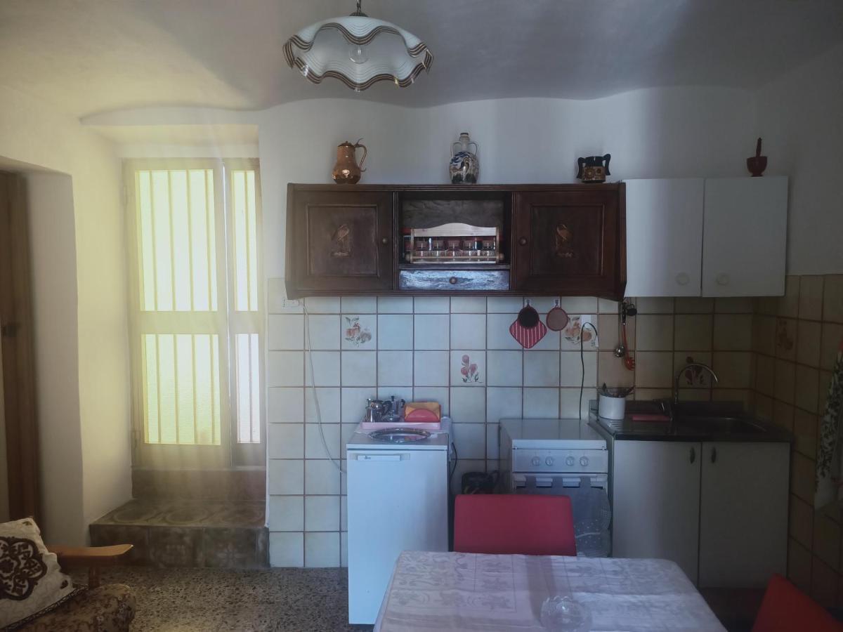 Musica E Poesia Da Battisti Ida Villa Poggio Bustone Luaran gambar